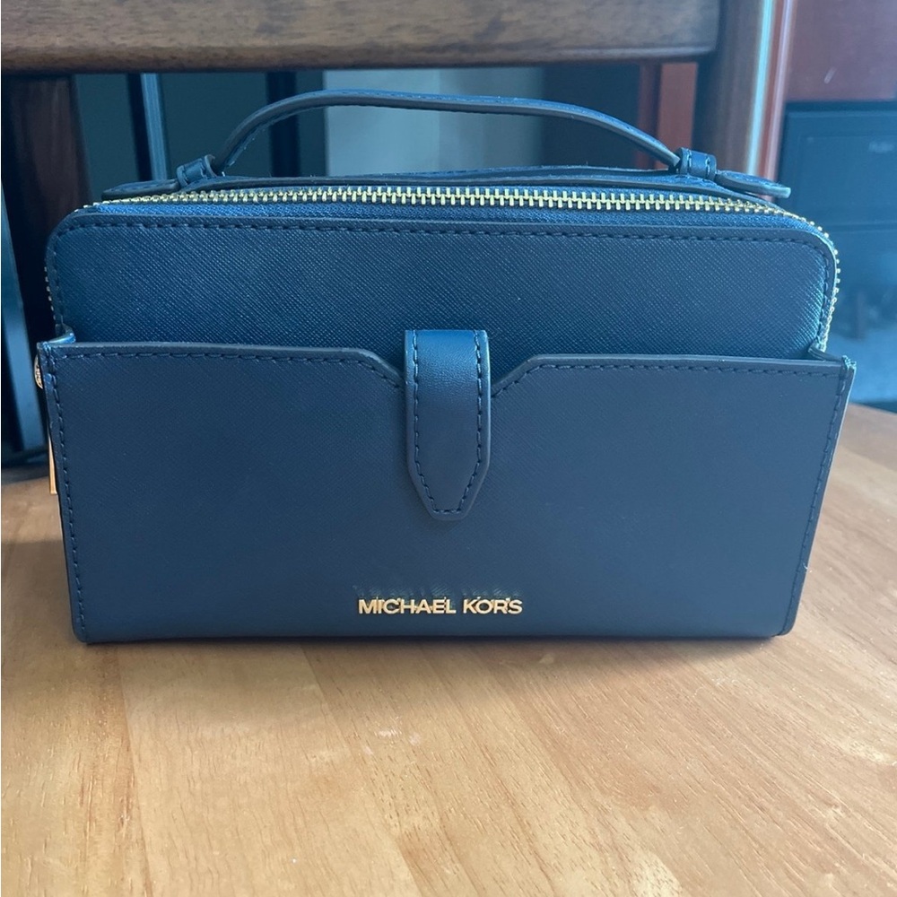 Michael Kors Crossbody